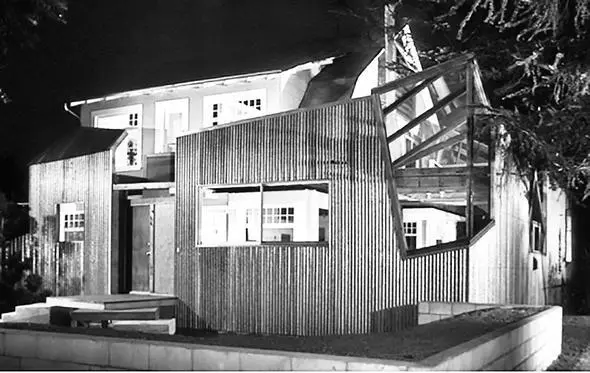 Рис 10 15 Gehry House Santa Monica California 197879 Frank Gehry - фото 701