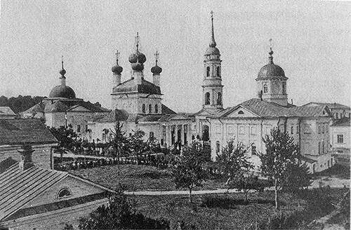 Оптина Пустынь Вид храмов и колокольни с восточной стороны Внутренний вид - фото 3