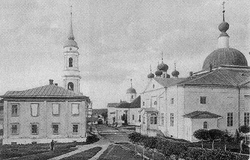 Внутренний вид монастыря Отец Лев Наголкин Старец Макарий Иванов - фото 4