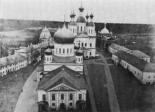 Внутренний вид Саровской пустыни Начало XX века Успенский собор Саровского - фото 15