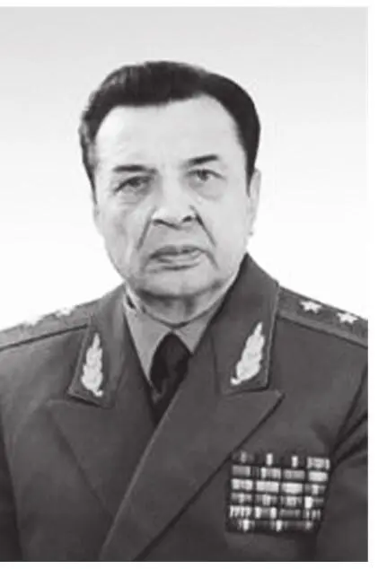 генераллейтенант Леонид Андреевич Постников С 1991 по 1992 год генералмайор - фото 161