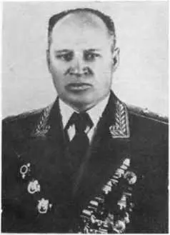 П А Дегтярев Дивизион катюш БМ13 на марше ОНИ БЫЛИ В ЧИСЛЕ ПЕРВЫХ - фото 8