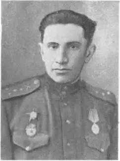 И И Васин Телефонистка 6й гвардейской минометной бригады А И Петрова - фото 36