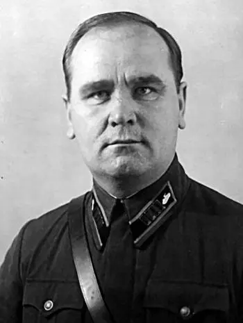 Командир 18й тбр полковник ТС Орленко Помимо успеха в отражении советской - фото 37