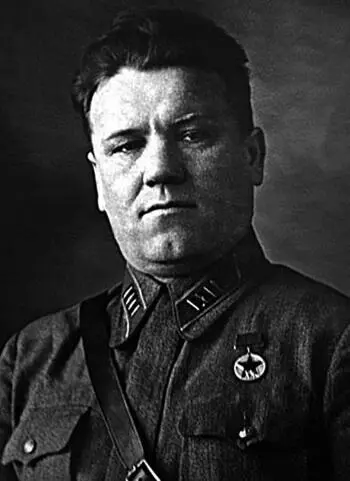 Командир 222й сд полковник ТЯ Новиков Спешно восстановленное после - фото 43