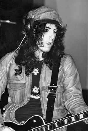 Запись первого альбома KISS в 1973 году в студии Bell Sound на 54й улице Мы - фото 12