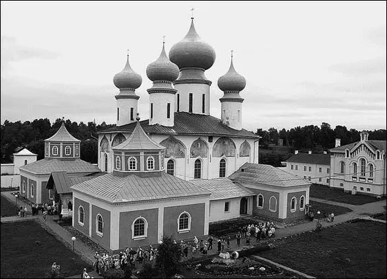 Тихвинский БогородичноУспенский монастырь Тихвинская икона Божией Матери по - фото 157