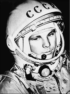 ЮА Гагарин Юрий Алексеевич Гагарин19341968 всемирно известная и всеми - фото 106
