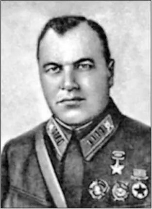 Командир Курсантского полка СИ Младенцев Каждая из бригад должна была иметь - фото 26