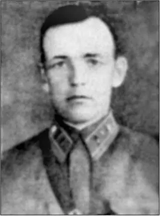 А Г Гловатских командир 1174го сп 348й сд Недостаток артиллерии мог бы - фото 129