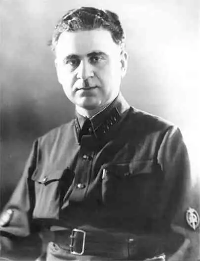 Владимир Георгиевич Деканозов 18981953 В 19211931 годах работал в - фото 54