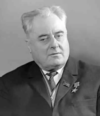 Илья Несторович Векуа 19071977 советский учёныйматематик и механик - фото 57