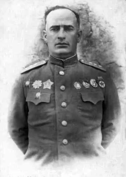 Константин Николаевич Леселидзе 19031944 советский военачальник - фото 107