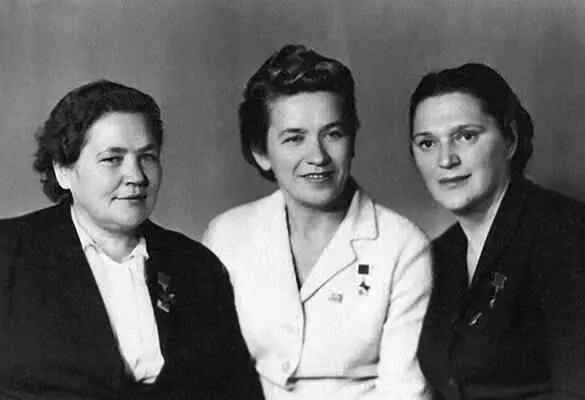 Мария Борисовна Осипова 19081999 Надежда Викторовна Троян 19212011 и - фото 129
