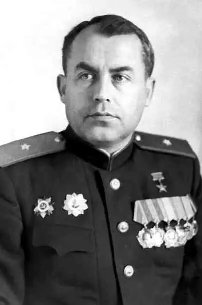 Борис Глебович Музруков 19041979 советский руководительхозяйственник - фото 131