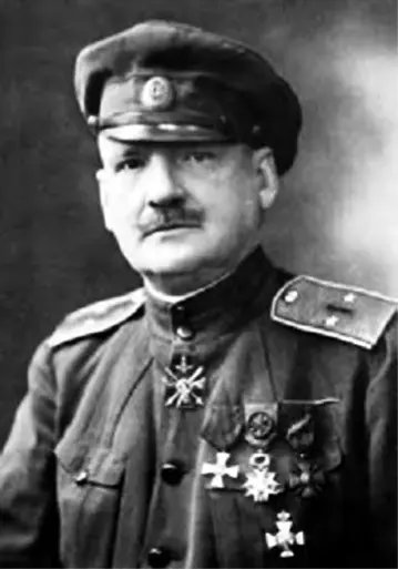 А Д Нечволодов Он сдернул покров c ее тайного влияния на политиков - фото 60