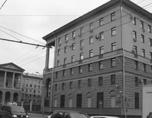 Петровка 38 Великий передел затеянный уголовным миром в те годы принял - фото 13