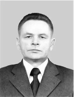 МЕДВЕДЕВ ВЛАДИМИР ТИМОФЕЕВИЧ полковник в отставке выпускник - фото 7