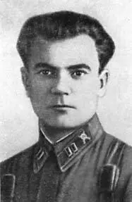 И И Шаповалов Батальонный комиссар Иван Ильич Шаповалов прибыл к нам после - фото 17