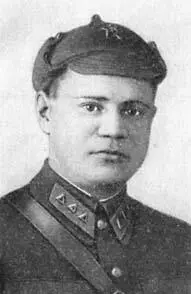 Н И Костырев фото 1938 г Мы как могли выручали лыжников огнем - фото 27
