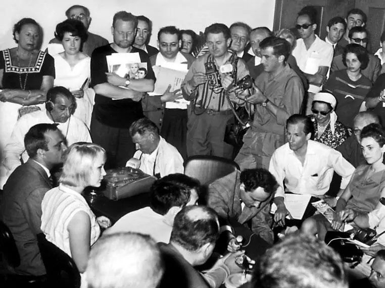 Канны 1963 год Прессконференция Мы с Галей Польских отвечаем на вопросы - фото 57
