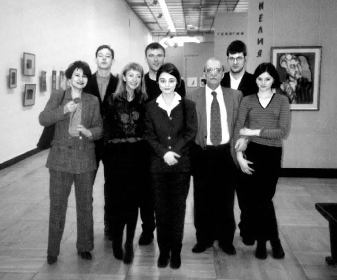 Это моя семья дочь Лана внук Саша внучка Ирина зять Андрей внучка - фото 79