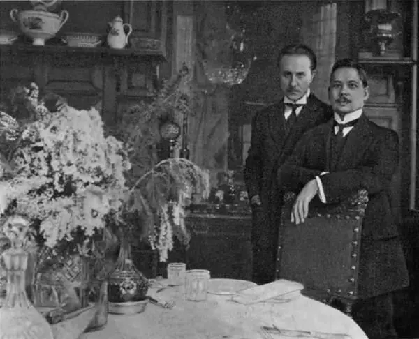 М В Добужинский и К А Сомов у Гиршманов Фот 1911 г М В и Е О - фото 158
