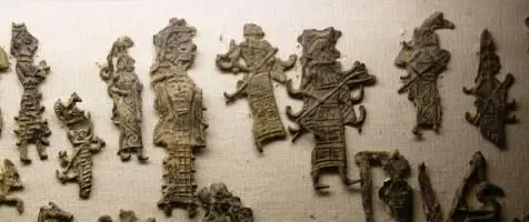 Группа изображений без крыльев это явно не Орфия Длинная одежда с - фото 148