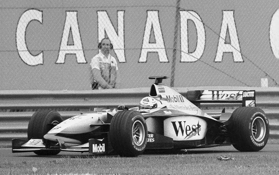 Глава 52 Покинув Williams в ноябре 1996 года я не работал с McLaren до 1 - фото 38