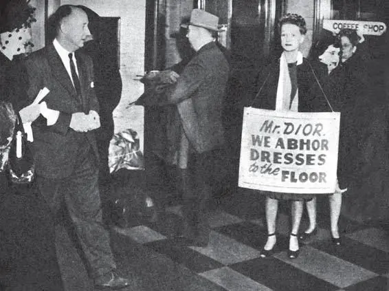 Манифестация против стиля new looks Америке 1947 При этом пугающий Чикаго - фото 136