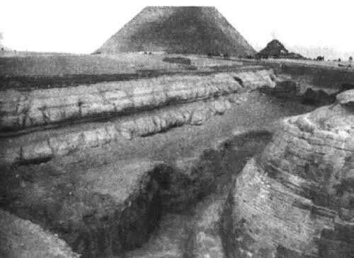 Рис 16 Южная стена ограждения Следы водной эрозии Коксилл с большим - фото 12