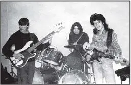òåí ëèøü àëüáîì Â ðîçîâîì öâåòå 1982 Â 1987 ãîäó ÏÈÊ ÊËÀÊÑÎÍ âûäàåò - фото 157