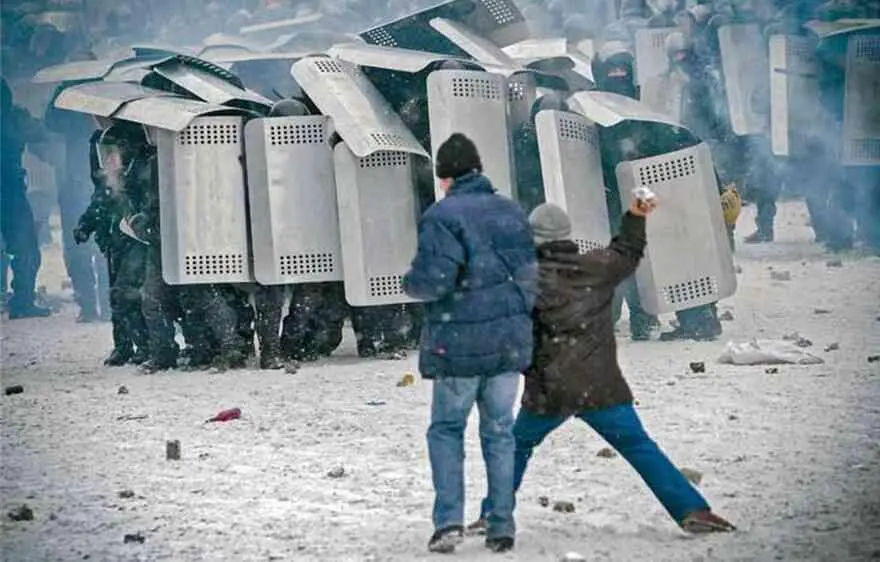 Переворот в Киеве уничтожил Соглашение между Януковичем и оппозицией - фото 102