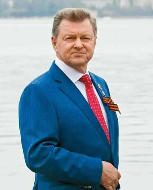 Контрадмирал Олег Белавенцев У этого человека была сложная тайная миссия - фото 130