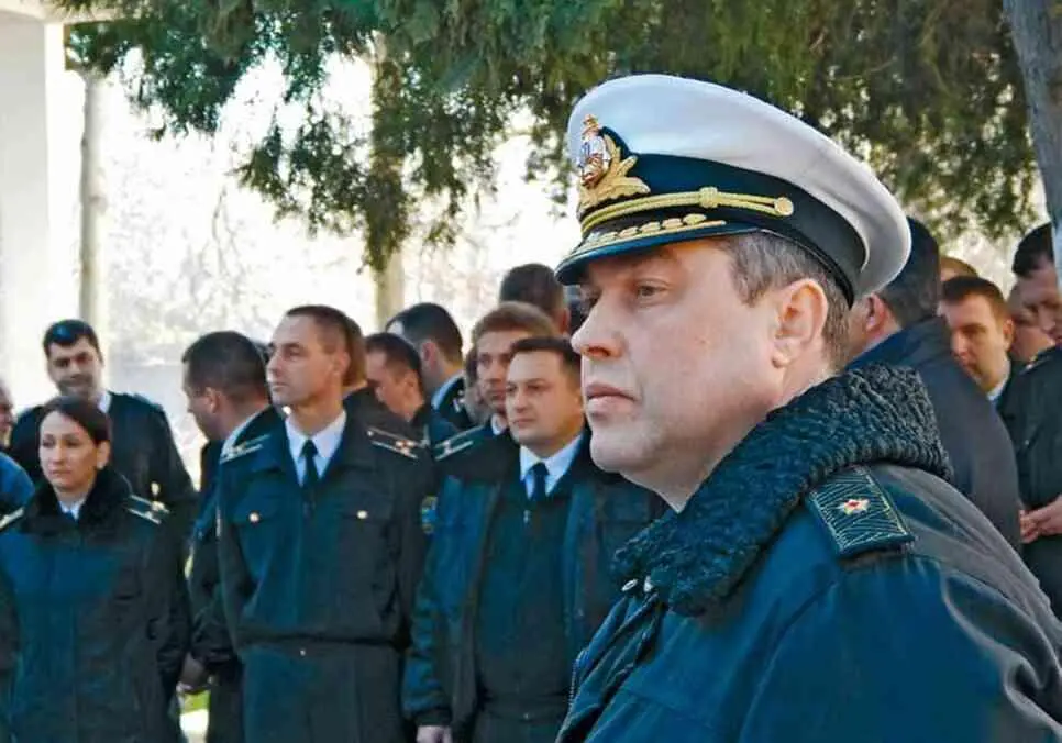 Командующий ВМС Украины Денис Березовский понимал что Крым неизбежно будет - фото 170