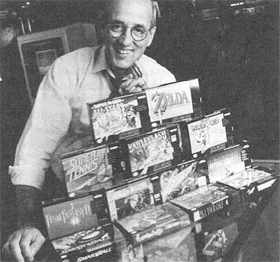 На фото Питер Мэйн вицепрезидент по продажам и маркетингу Nintendo of - фото 24