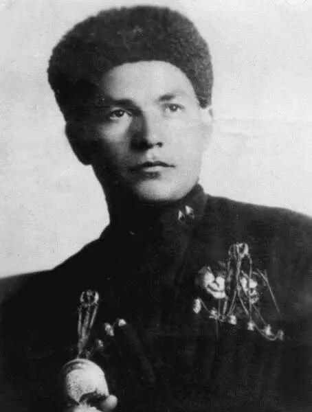 Комдив ДАШмидт Комдив ФФ Рогалев Комдив КФ Квятек - фото 44