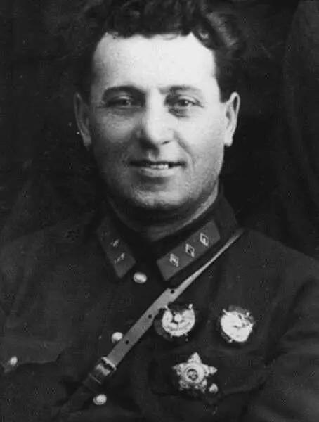 ГД Гай Комдив НВ Ракитин Комкор ЕИ Ковтюх - фото 69