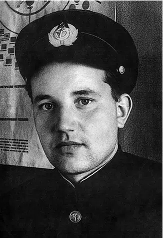 Сергей ДёминИст илл 3 Николай ГудованцевИст илл 3 Алексей Ритсланд - фото 160