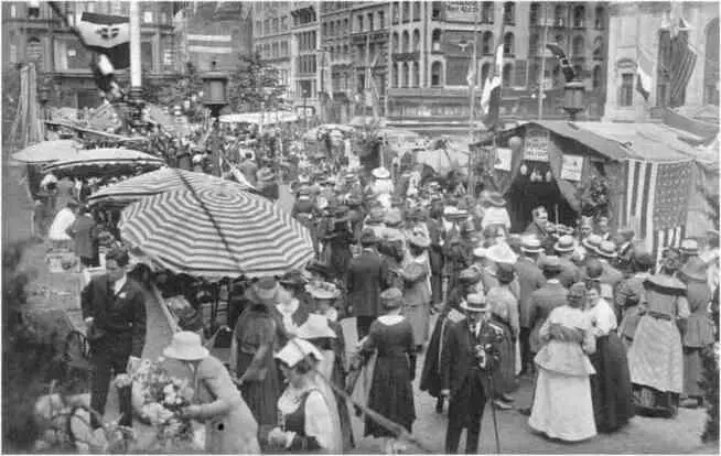 Рис 24 Праздник в Маленькой Италии НьюЙорк около 1912 г 20 декабря того - фото 378