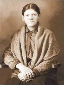 Бабушки по отцовской линии Лашковой Татьяны Ивановны 18921942 когда я - фото 42
