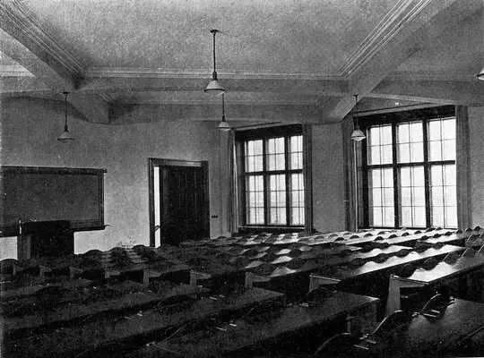 Илл 28 Аудитория в новом здании университета Илл 29 страница слева - фото 28