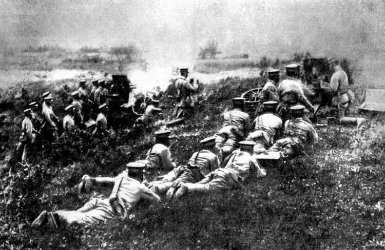 Японские войска обстреливают Хабаровск 1920 г Фото 5 апреля в бою за - фото 123