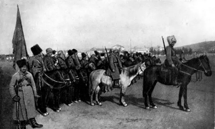 Отряд партизан вступает в Читу 1920 г Фото Таким образом попытка - фото 125