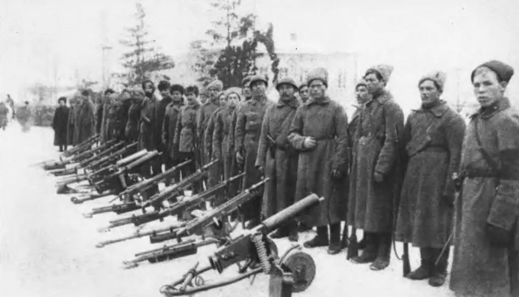 Трофеи взятые Красной Армией в боях на Восточном фронте 1918 г Фото - фото 51