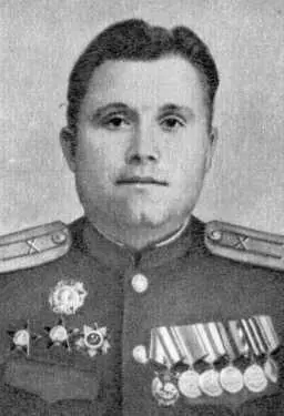 М Д Новиков Г М Лавка Г Н Егоров П - фото 11