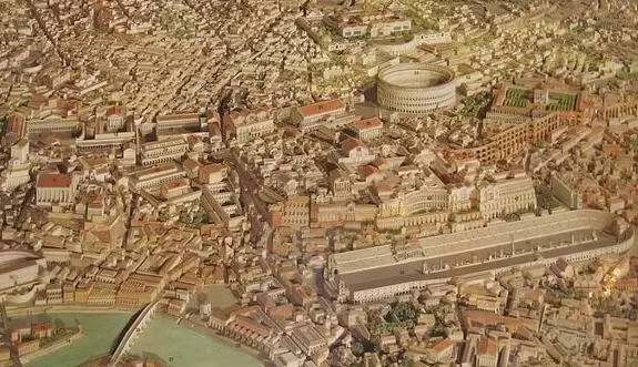 Макет центральной части Древнего Рима в эпоху его расцвета Источник - фото 1