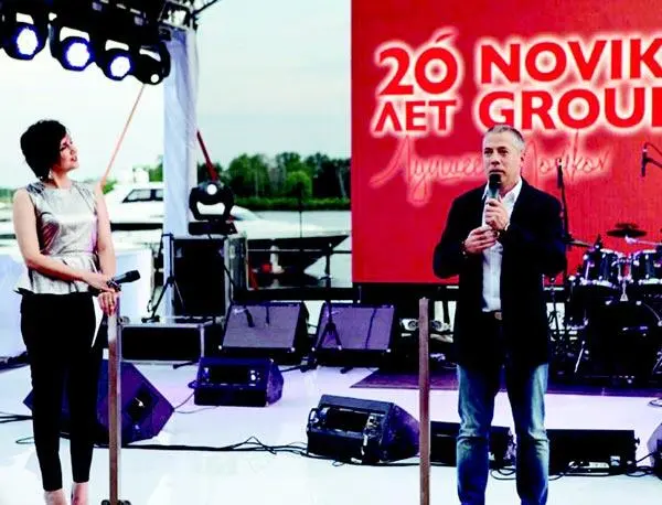Аркадий на 20летии Novikov Group Ресторан Vаниль Сейчас правда и с - фото 21