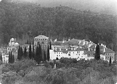 Монастырь Хиландар в дни визита короля Сербии Александра Обреновича Фото 1896 - фото 100