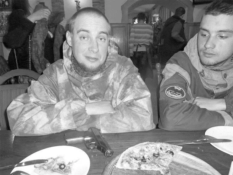 уничтожившая все живое но сохранившая здания Раньше бомбили по вечерам - фото 45
